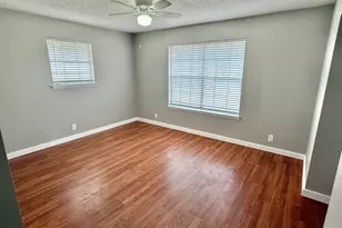 505 Hedgewood Dr, Georgetown, TX 78628 - Photo 17