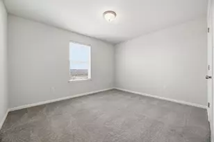 211 Silver Glen Dr, Kyle, TX 78640 - Photo 31