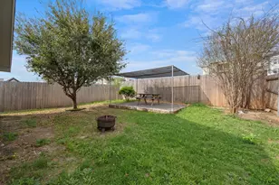 12016 Plains Valley Dr, Del Valle, TX 78617 - Photo 33