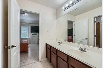 2004 S Ash Cove W, Hutto, TX 78634 - Photo 21