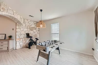 2004 S Ash Cove W, Hutto, TX 78634 - Photo 13