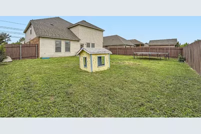 2004 S Ash Cove W, Hutto, TX 78634 - Photo 33