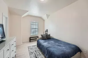 2004 S Ash Cove W, Hutto, TX 78634 - Photo 23