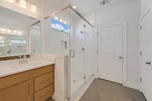 8604 Dongan Dr, Austin, TX 78744 - Photo 17