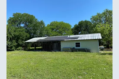 4902 Pecan Springs Road, Austin, TX 78723 - Photo 15