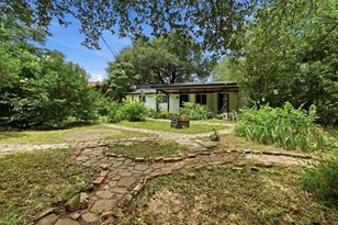 6407 Cooper Ln, Austin, TX 78745 - Photo 19