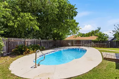 2702 Julie Cove, Taylor, TX 76574 - Photo 21