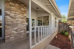 2009 Sandberg Dr, Austin, TX 78752 - Photo 23