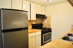 4709 Harmon Ave, Austin, TX 78751 - Photo 3