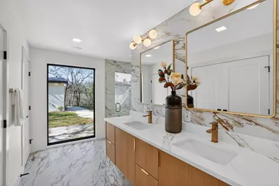 5406 Buffalo Pass, Austin, TX 78745 - Photo 19