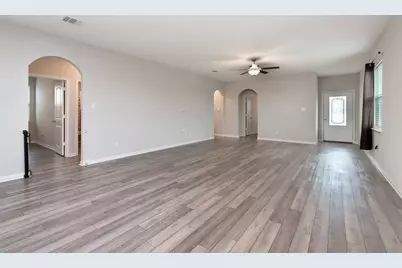 521 Congress Way, Liberty Hill, TX 78642 - Photo 3