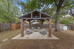 5108 Emerald Forest Dr, Austin, TX 78745 - Photo 33