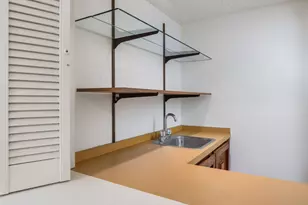 8216 Summer Side Dr, Austin, TX 78759 - Photo 9