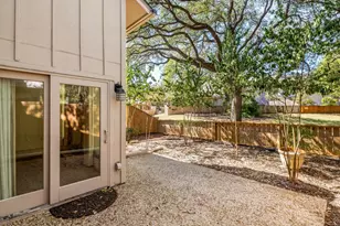 8216 Summer Side Dr, Austin, TX 78759 - Photo 25