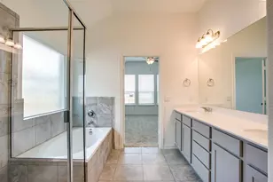 104 Night Bloom Path, Liberty Hill, TX 78642 - Photo 17