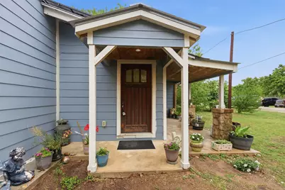 106 Zimmerman Avenue, Bastrop, TX 78602 - Photo 3