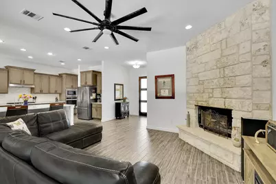 213 Lost Prairie Trail, Liberty Hill, TX 78642 - Photo 13