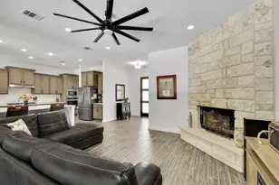 213 Lost Pr Trl, Liberty Hill, TX 78642 - Photo 13