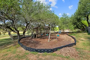 10114 Janet Loop, Dripping Springs, TX 78620 - Photo 33
