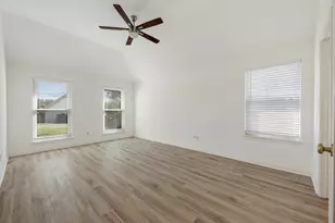10114 Janet Loop, Dripping Springs, TX 78620 - Photo 13