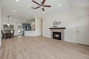 10114 Janet Loop, Dripping Springs, TX 78620 - Photo 5