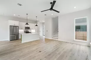 2709 Bristol Dr, Austin, TX 78723 - Photo 3