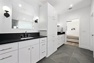 5212 Huisache St, Austin, TX 78751 - Photo 23