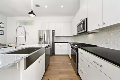 5212 Huisache Street #2, Austin, TX 78751 - Photo 11