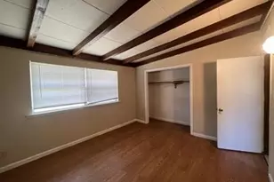 610 N Main St, Kyle, TX 78640 - Photo 7