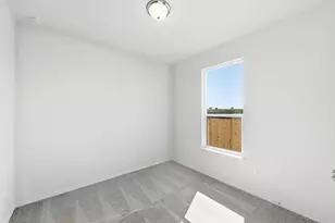 7225 Dunaway Pass, Del Valle, TX 78617 - Photo 23