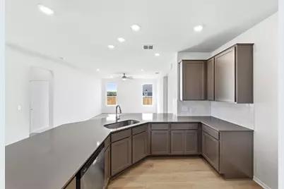 7225 Dunaway Pass, Del Valle, TX 78617 - Photo 13