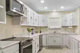 1313 Oakridge Dr, Blanco, TX 78606 - Photo 5