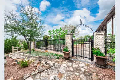 504 Cedar Mountain Drive, Marble Falls, TX 78654 - Photo 35