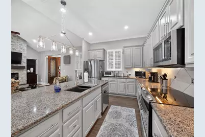 504 Cedar Mountain Drive, Marble Falls, TX 78654 - Photo 13