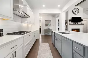 712 Sunset Vista Dr, Georgetown, TX 78628 - Photo 13