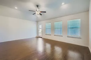 154 Eagle Ford Dr, Kyle, TX 78640 - Photo 5