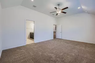 154 Eagle Ford Dr, Kyle, TX 78640 - Photo 13