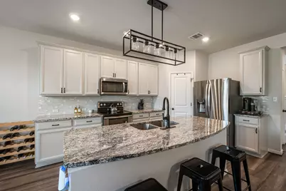 18921 Scoria Drive, Pflugerville, TX 78660 - Photo 5