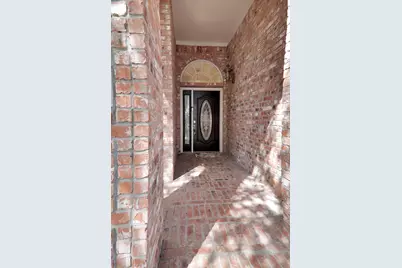 10604 Lord Derby Drive, Austin, TX 78748 - Photo 3