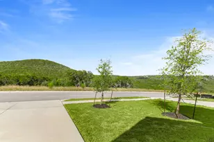 8521 Pine Muhly Dr, Lago Vista, TX 78645 - Photo 5