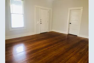 207 W 39th Street #Main, Austin, TX 78751 - Photo 5