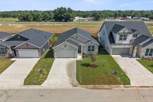 544 Gus Loop, Georgetown, TX 78626 - Photo 5
