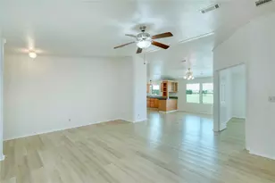 132 Co Rd 247, Georgetown, TX 78633 - Photo 11
