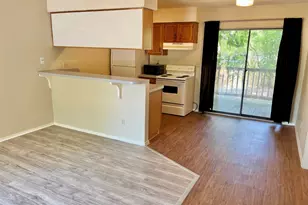 112 Hillside Cove, Elgin, TX 78621 - Photo 7