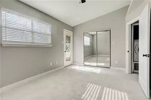 1810 River Crossing Cir, Austin, TX 78741 - Photo 5