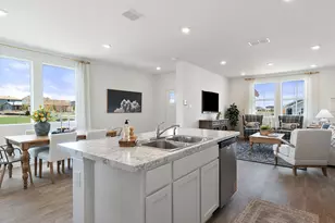 300 Constanza Trl, Bastrop, TX 78602 - Photo 11