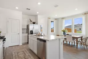 300 Constanza Trl, Bastrop, TX 78602 - Photo 9