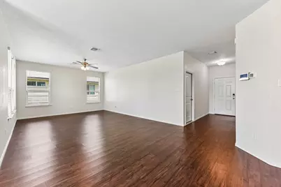 105 Green Jay Drive, Jarrell, TX 76537 - Photo 5