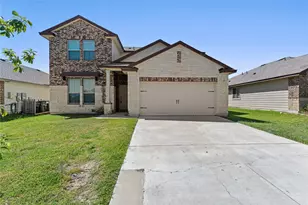 105 Green Jay Dr, Jarrell, TX 76537 - Photo 1