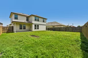 105 Green Jay Dr, Jarrell, TX 76537 - Photo 39